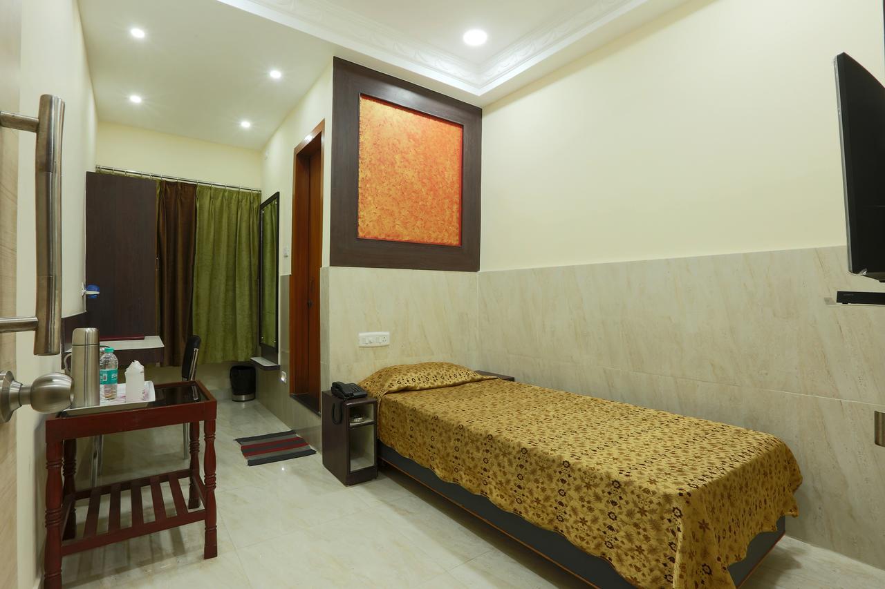 גווהטי Hotel Sunview International מראה חיצוני תמונה
