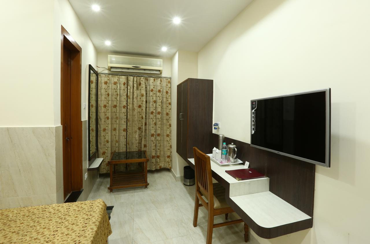 גווהטי Hotel Sunview International מראה חיצוני תמונה
